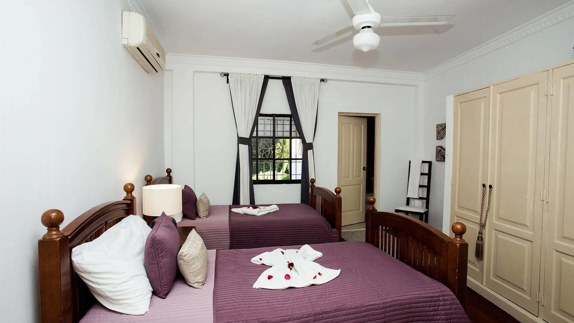 Hotel Portes 9 Santo Domingo Bed & Breakfast